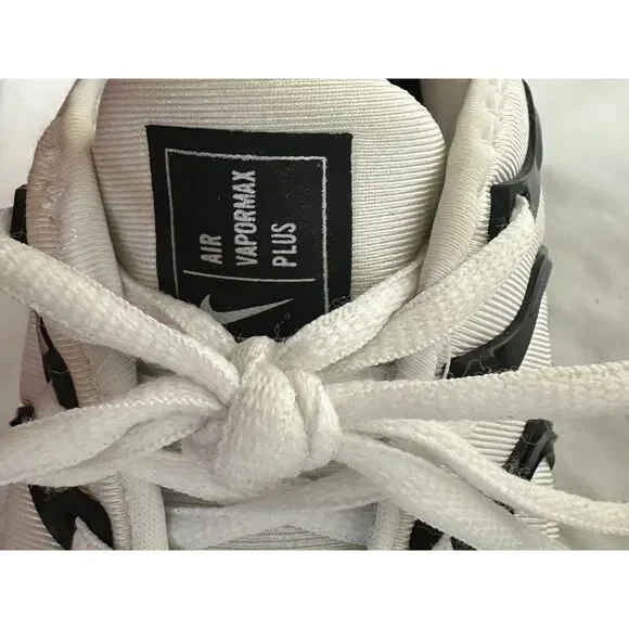 Nike Women's Nike Air Vapormax Plus Size 8 White/Black Women's Sneakers - Picture 8 of 8